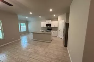 333 Lubbock Dr, Azle, TX 76020 - Photo 8