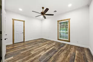 1044 E Woodridge Rd, Waxahachie, TX 75165 - Photo 22