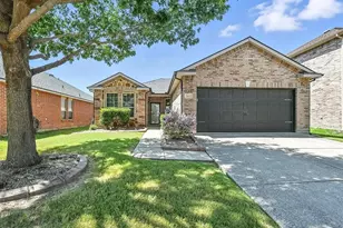 5817 Deck House Rd, Fort Worth, TX 76179 - Photo 2