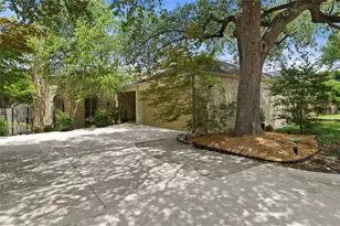 16132 Chalfont Cir, Dallas, TX 75248 - Photo 1
