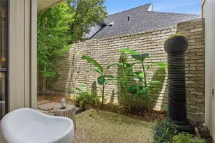 16132 Chalfont Cir, Dallas, TX 75248 - Photo 30