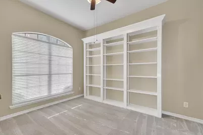 4213 Forestedge Drive, Grand Prairie, TX 75052 - Photo 6