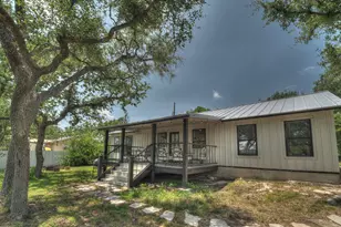 190 Oak Hl Dr, Leakey, TX 78873 - Photo 2