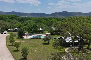 190 Oak Hl Dr, Leakey, TX 78873 - Photo 26