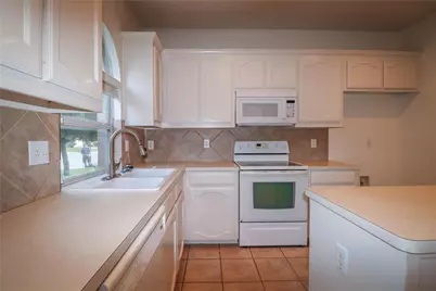 12532 Clarksburg Trail, Fort Worth, TX 76244 - Photo 4