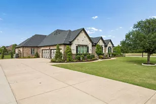 105 Eagles Peak Ln, Double Oak, TX 75077 - Photo 2