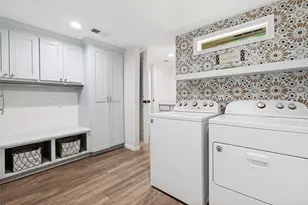 6405 Glennox Ln, Dallas, TX 75214 - Photo 22
