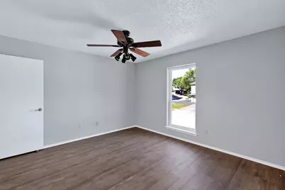 134 Main Place, Euless, TX 76040 - Photo 18