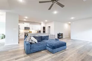 4709 Mayflower Dr, Venus, TX 76084 - Photo 4