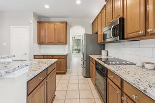 4508 Farringdon Ln, McKinney, TX 75070 - Photo 8