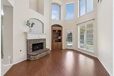 4508 Farringdon Lane, McKinney, TX 75070 - Photo 4