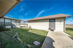 17941 Old 81, Troy, TX 76579 - Photo 20