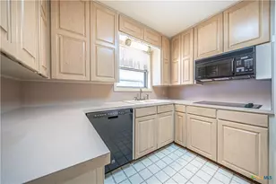 17941 Old 81, Troy, TX 76579 - Photo 8