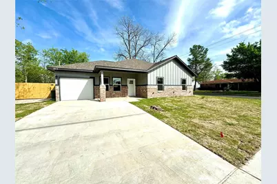 3415 Henderson Street, Greenville, TX 75401 - Photo 1