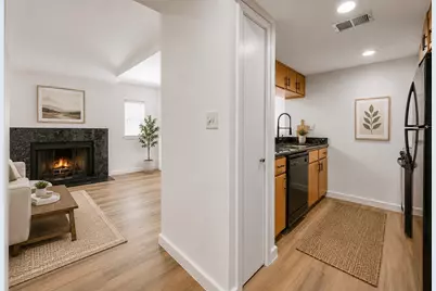 4130 Newton Avenue #F, Dallas, TX 75219 - Photo 4