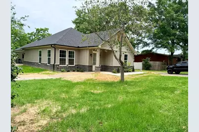5350 First Street, Chandler, TX 75758 - Photo 1