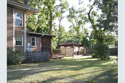1007 N Center Street, Bonham, TX 75418 - Photo 12