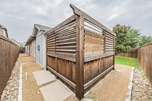 612 Rawlins Ln, Fort Worth, TX 76131 - Photo 20