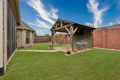 2636 Deer Hollow Drive, Little Elm, TX 75068 - Photo 2
