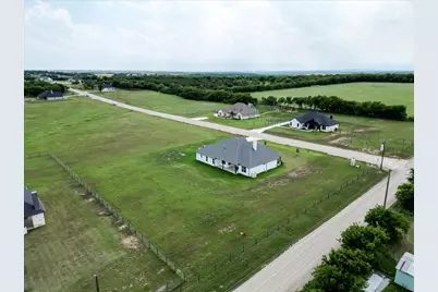 8524 Bronco Drive, Godley, TX 76044 - Photo 32