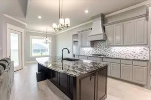 8524 Bronco Dr, Godley, TX 76044 - Photo 10