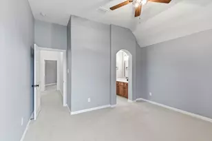 404 Sodbury Ct, Roanoke, TX 76262 - Photo 34