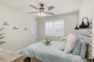 1316 Stoneleigh Pl, Aubrey, TX 76227 - Photo 20