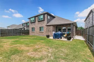 1316 Stoneleigh Pl, Aubrey, TX 76227 - Photo 28