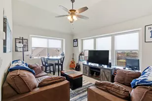 1316 Stoneleigh Pl, Aubrey, TX 76227 - Photo 24
