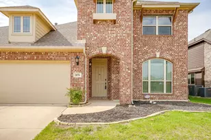 1076 Imperial Eagle Rd, Alvarado, TX 76009 - Photo 2