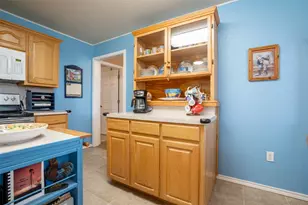 623 Newlin Ln, Granbury, TX 76048 - Photo 8