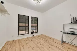 2422 Black Spruce Ct, Arlington, TX 76001 - Photo 16