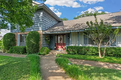 10011 Lost Oak Ridge Drive, Woodway, TX 76712 - Photo 4