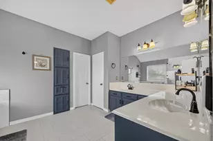 8413 Linda Vista Ct, Rowlett, TX 75088 - Photo 10