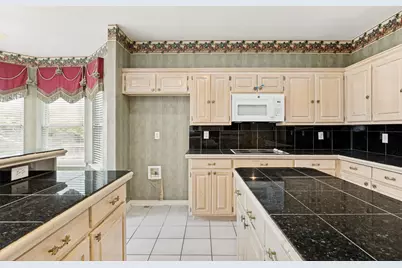 304 Kahala Drive, Dallas, TX 75218 - Photo 12