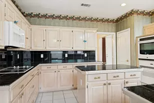 304 Kahala Dr, Dallas, TX 75218 - Photo 10