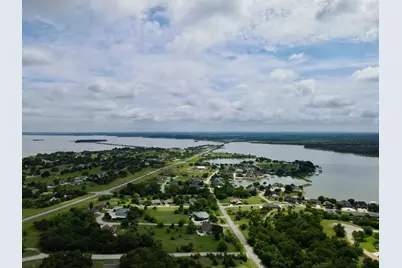502 Palmetto Court, Runaway Bay, TX 76426 - Photo 30