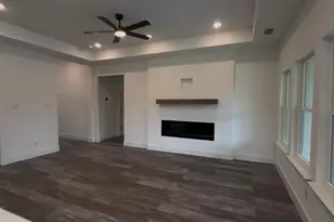 502 Palmetto Ct, Runaway Bay, TX 76426 - Photo 14