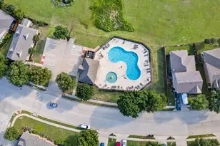 11312 Gold Canyon Dr, Fort Worth, TX 76052 - Photo 14