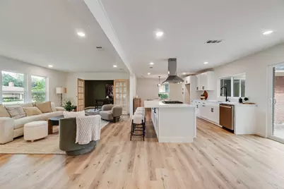 729 Town Creek Drive, Dallas, TX 75232 - Photo 8