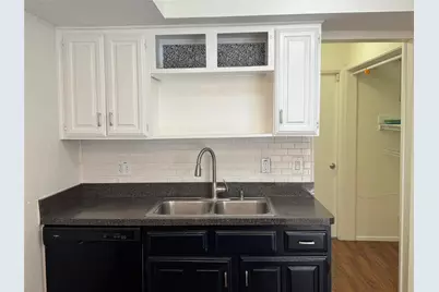 2013 Via Sonoma, Carrollton, TX 75006 - Photo 12