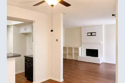 2013 Via Sonoma, Carrollton, TX 75006 - Photo 12
