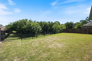 7504 Larson Ln, Rowlett, TX 75089 - Photo 36