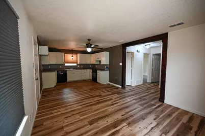 3201 S Garland Street, Decatur, TX 76234 - Photo 2