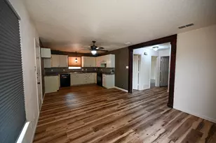 3201 S Garland St, Decatur, TX 76234 - Photo 2