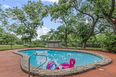 1820 Long Creek Court, Granbury, TX 76049 - Photo 2