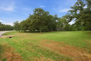 3694 Green Meadow Ln, Flower Mound, TX 75022 - Photo 38