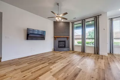 914 Songbird Lane, Sherman, TX 75092 - Photo 4
