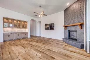 914 Songbird Ln, Sherman, TX 75092 - Photo 6