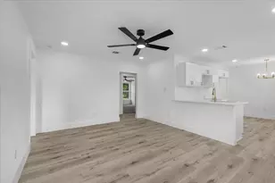 4740 Shackleford St, Fort Worth, TX 76119 - Photo 6